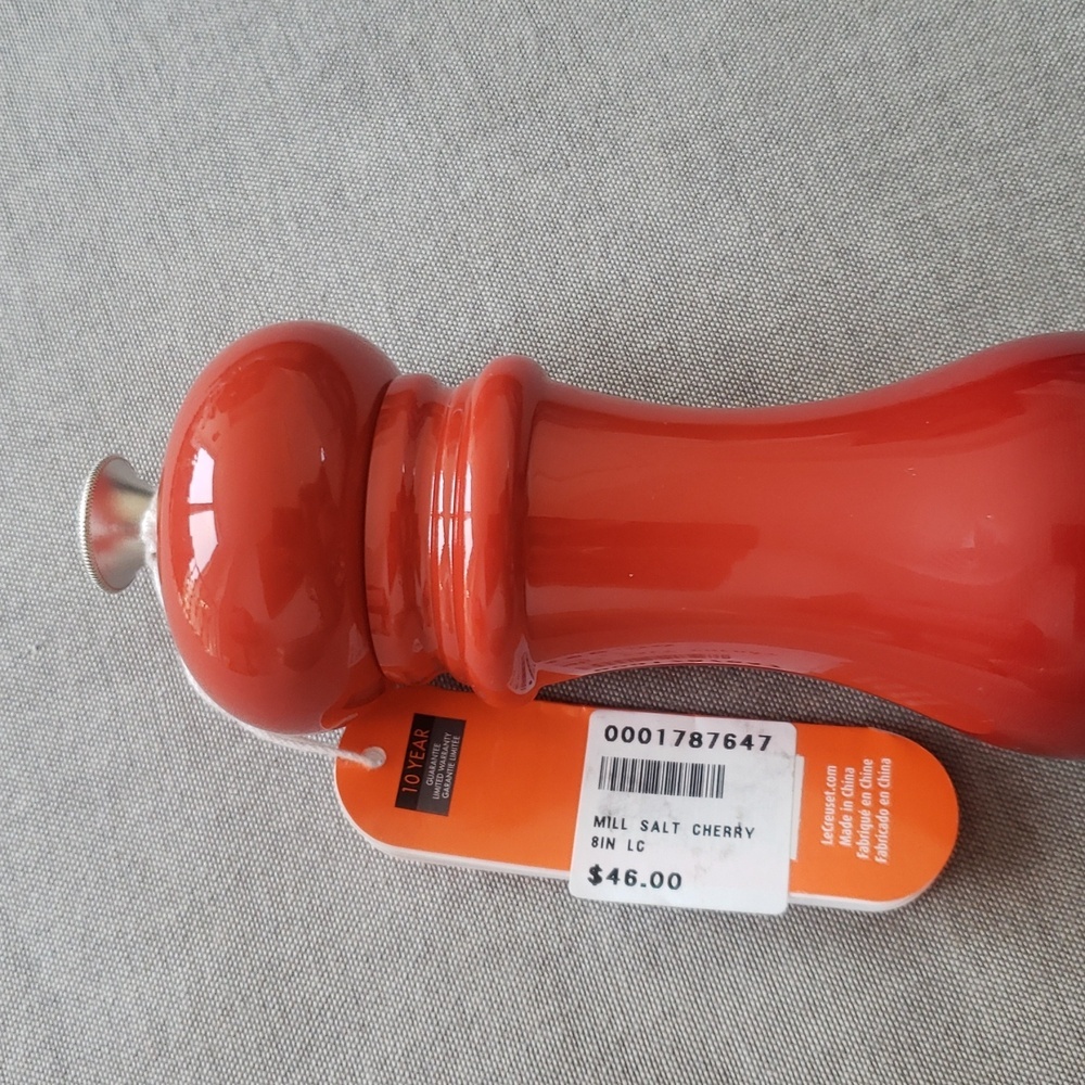 LE CREUSET SALT OR PEPPER MILL WITH ADJUSTABLE GRIND SETTING - Picture 5 of 9
